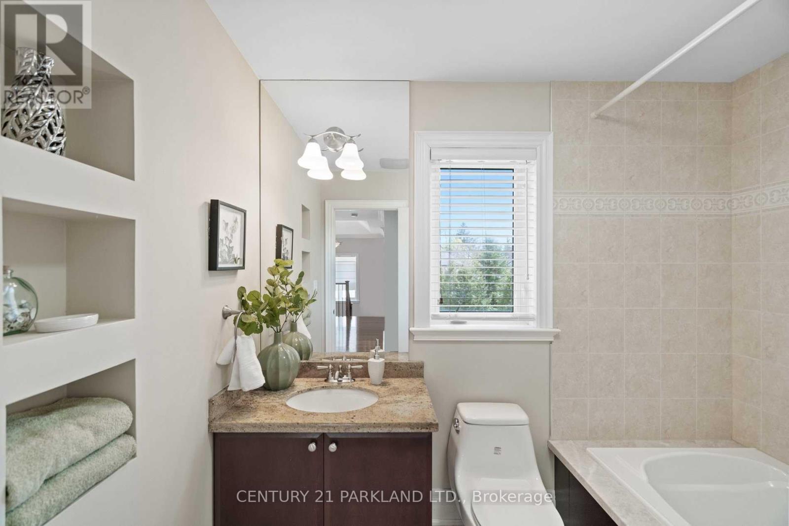 2 Leonard Circle, Toronto, Ontario  M4E 2Z7 - Photo 28 - E12190941