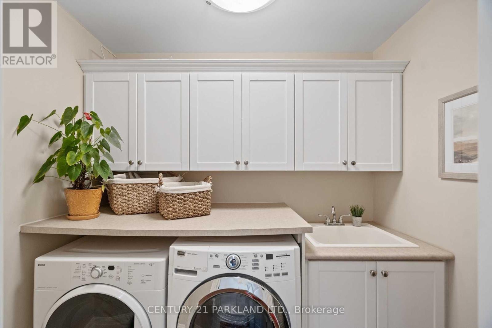 2 Leonard Circle, Toronto, Ontario  M4E 2Z7 - Photo 29 - E12190941