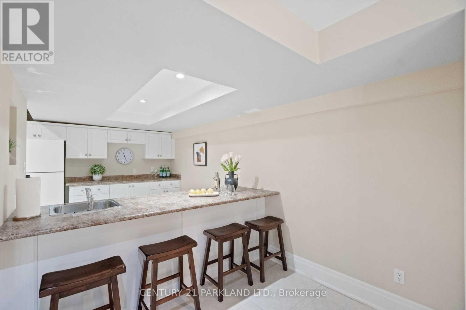 2 Leonard Circle, Toronto, Ontario  M4E 2Z7 - Photo 32 - E12190941