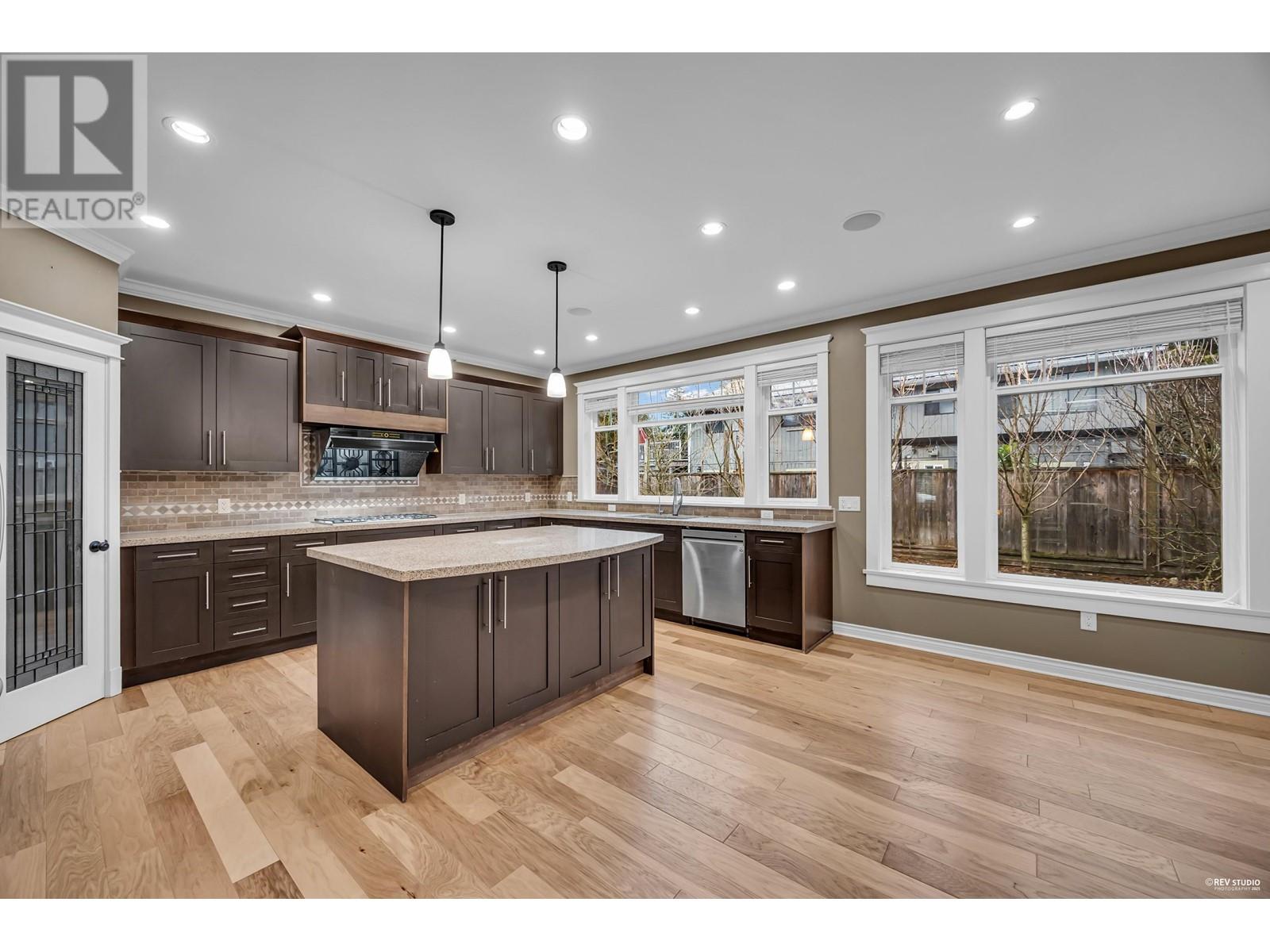 4945 Dogwood Drive, Delta, British Columbia  V4M 1M3 - Photo 5 - R3010229
