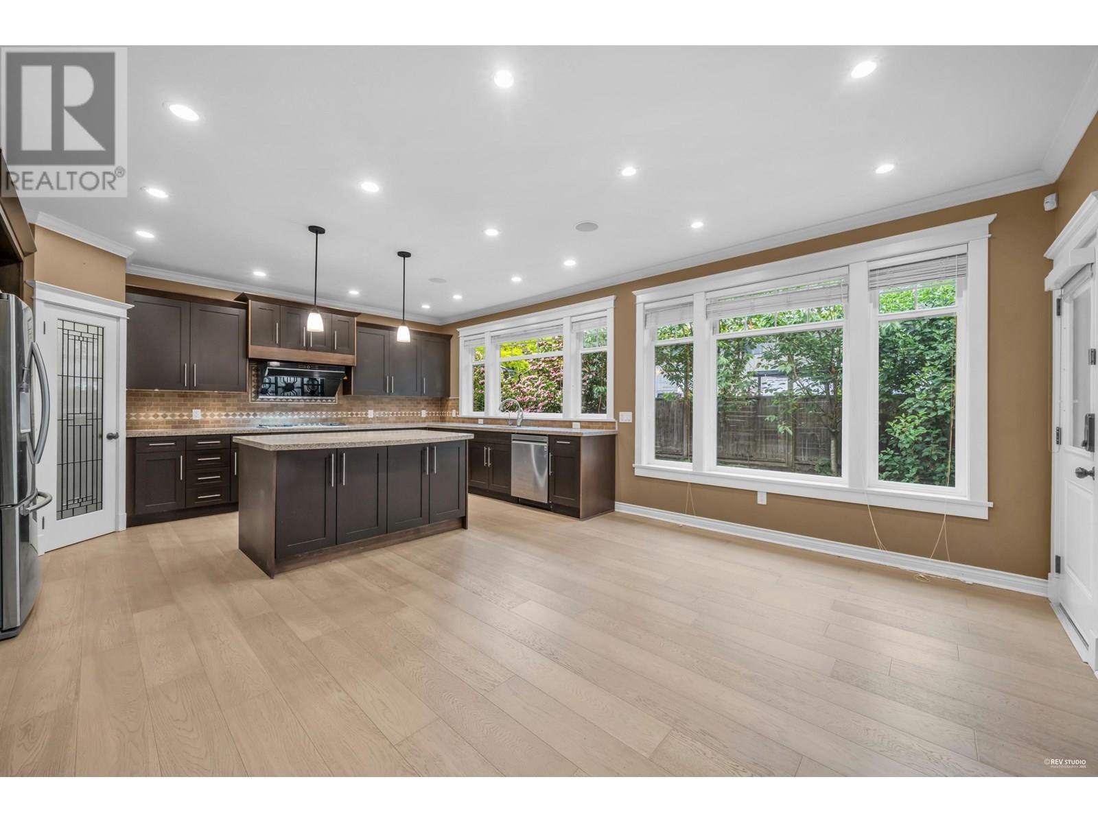 Property at 4945 DOGWOOD DRIVE image 2