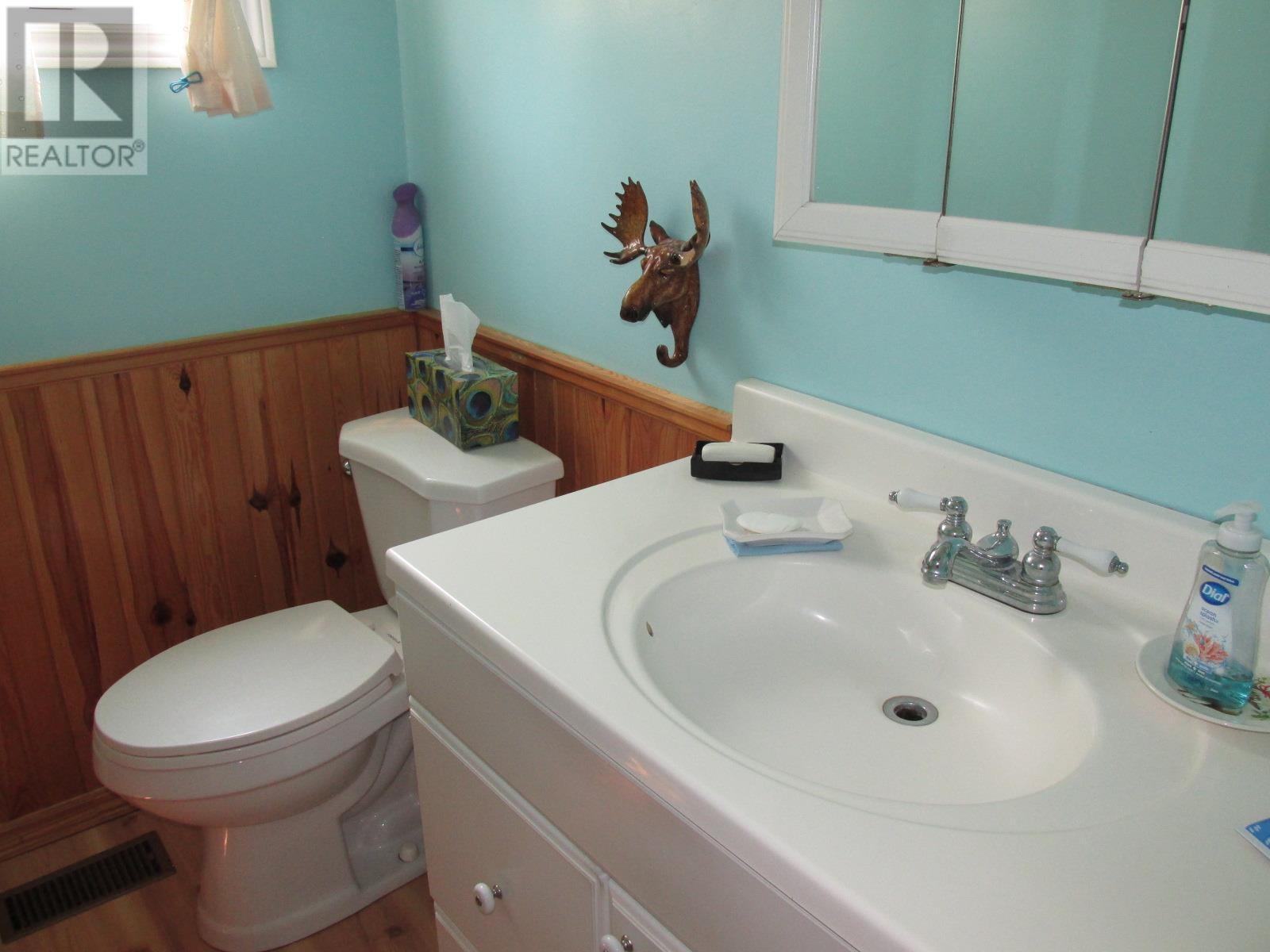 31 Hergott Ave, Elliot Lake, Ontario  P5A 3B1 - Photo 6 - SM251362