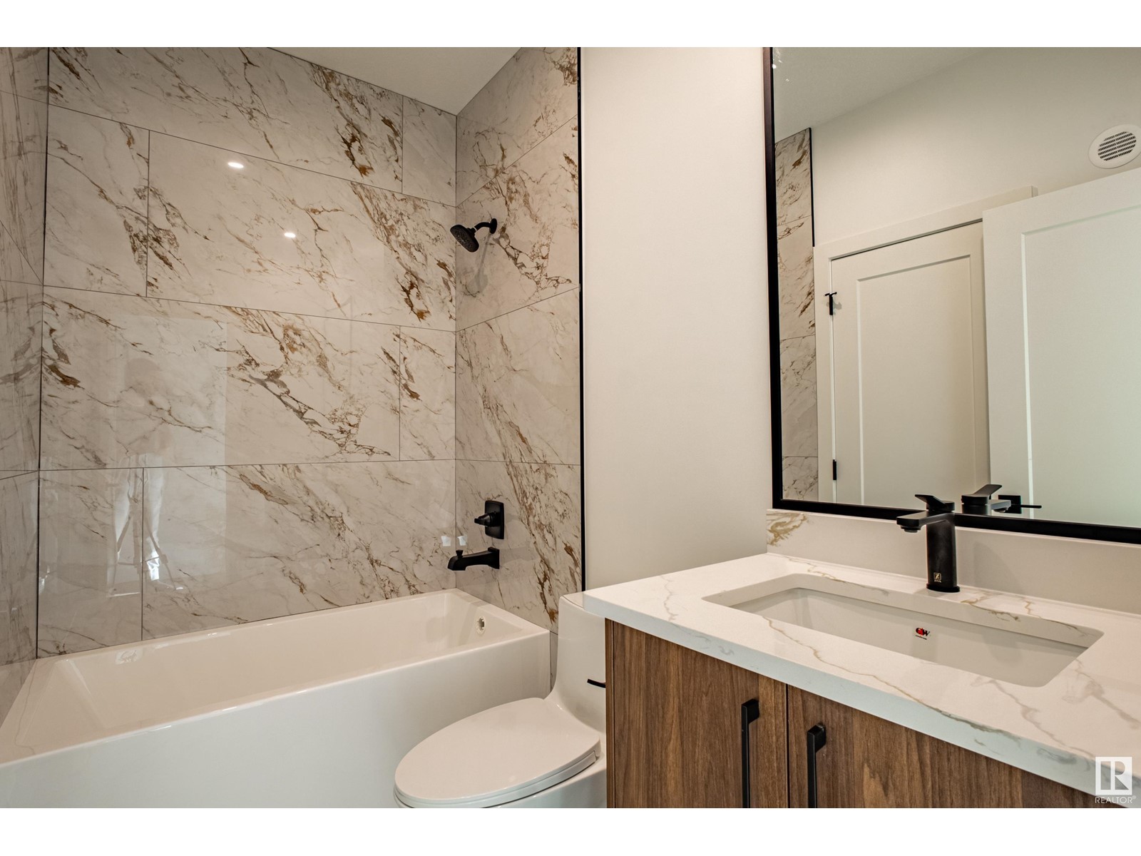 6115 Crawford Dr Sw, Edmonton, Alberta  T6W 4L8 - Photo 50 - E4415293