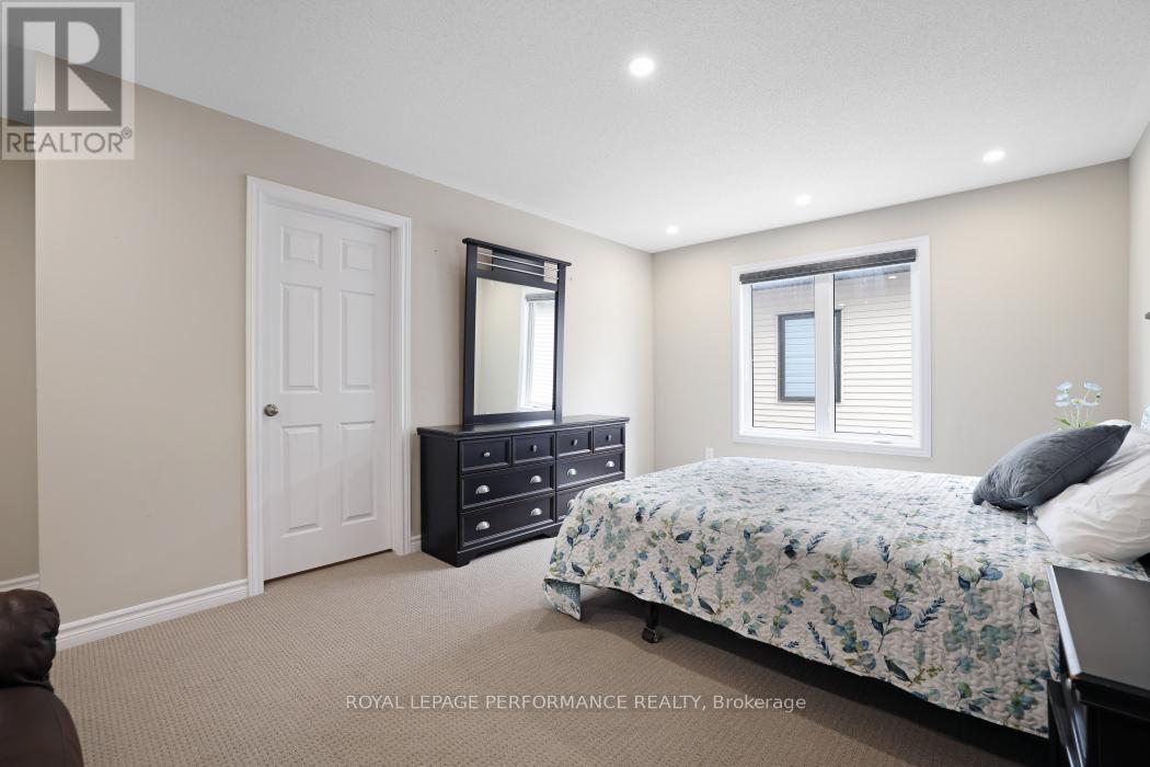 10 Kinetic Way, Ottawa, Ontario  K2J 0C9 - Photo 27 - X12190968