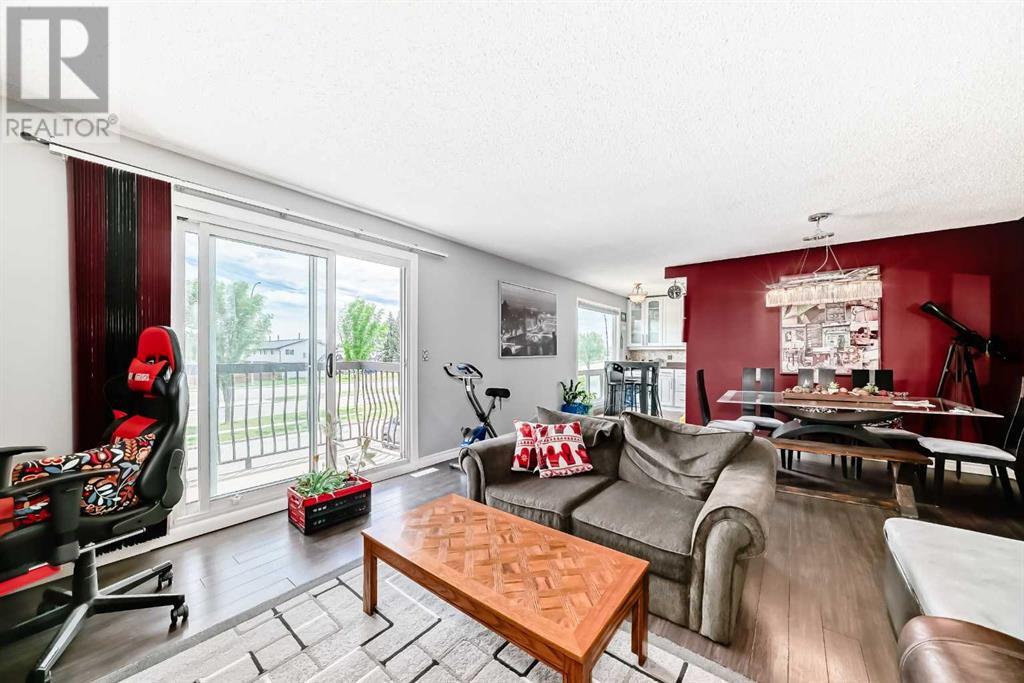 Property at 37, 7205 4 Street NE image 5