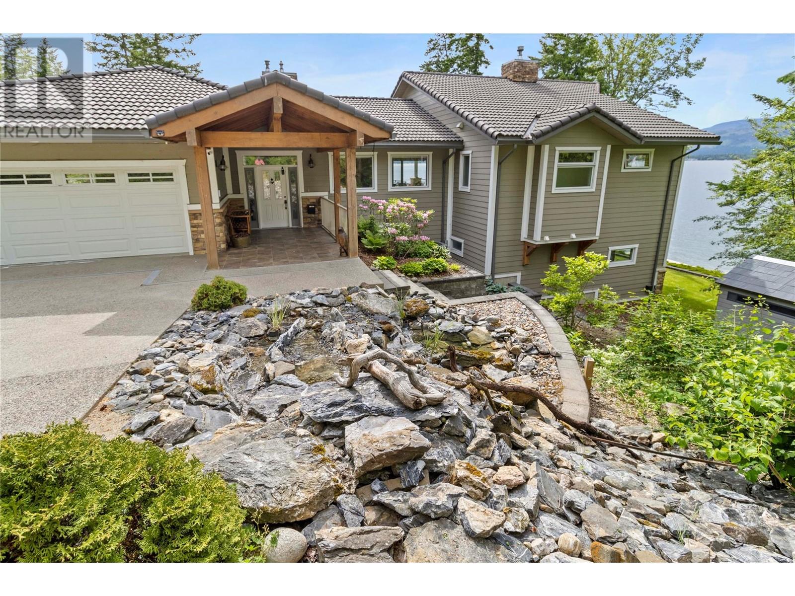 3011 Durham Road, Blind Bay, British Columbia  V0E 2W2 - Photo 11 - 10346152