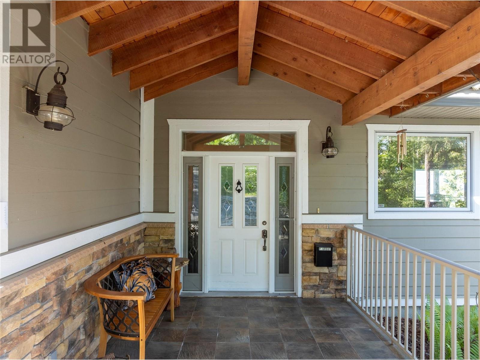 3011 Durham Road, Blind Bay, British Columbia  V0E 2W2 - Photo 12 - 10346152