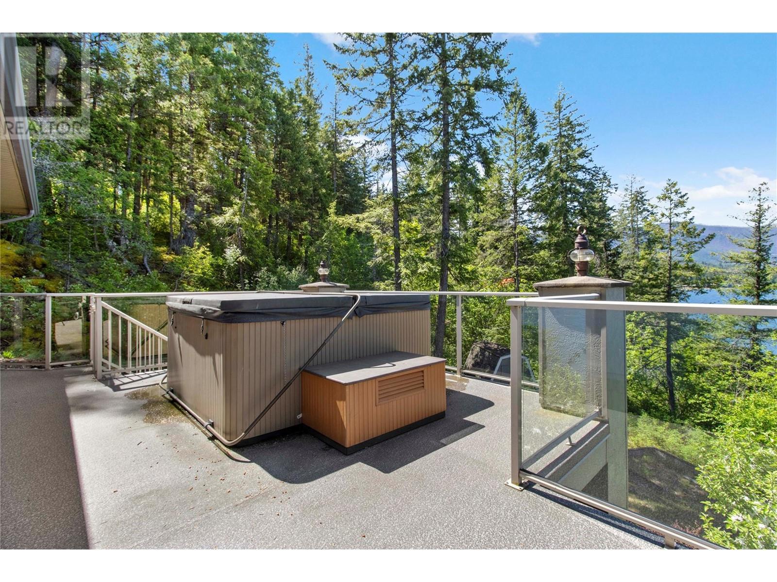 3011 Durham Road, Blind Bay, British Columbia  V0E 2W2 - Photo 35 - 10346152
