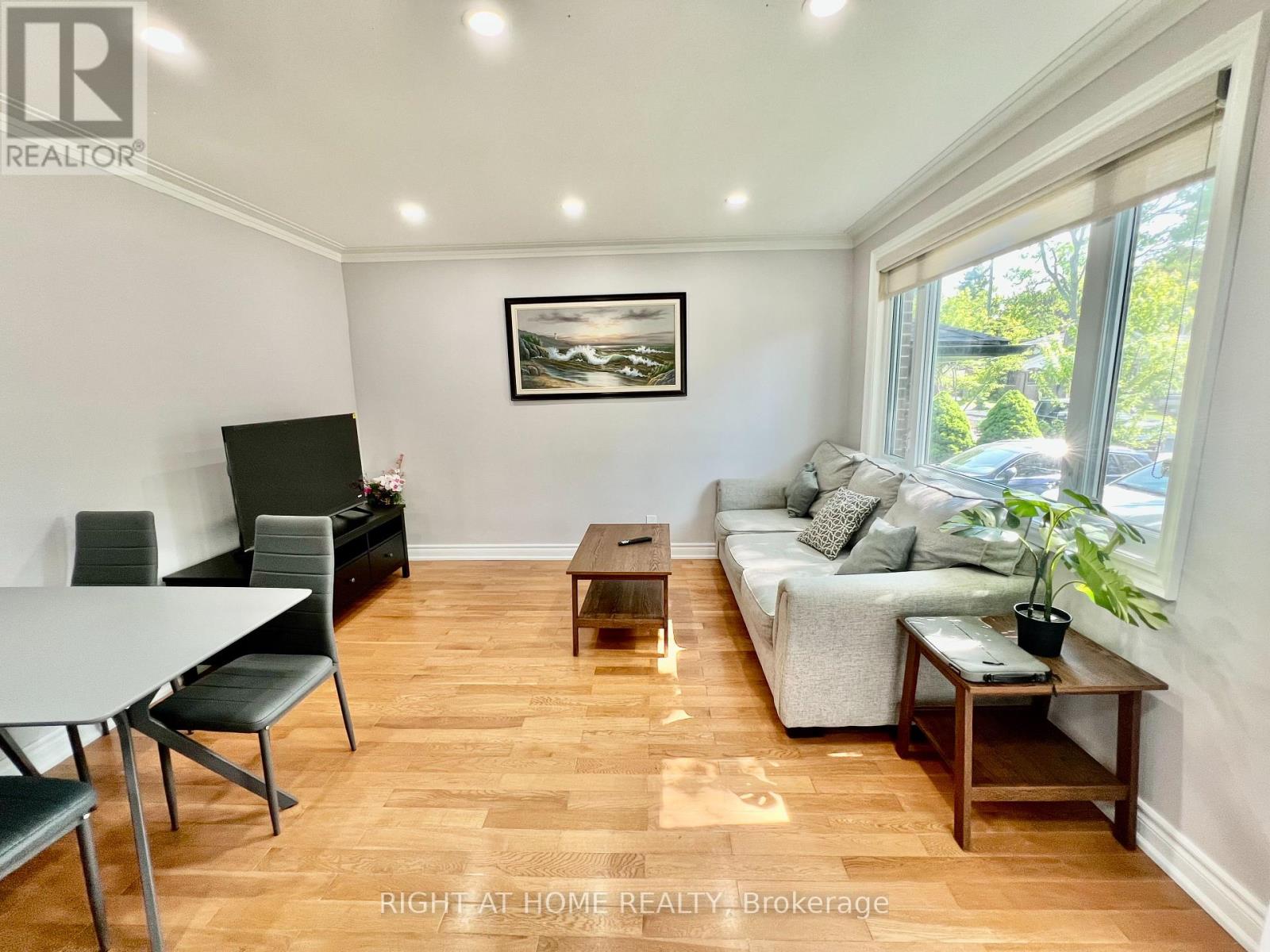 Property at 133 BROOKLAWN AVENUE image 4