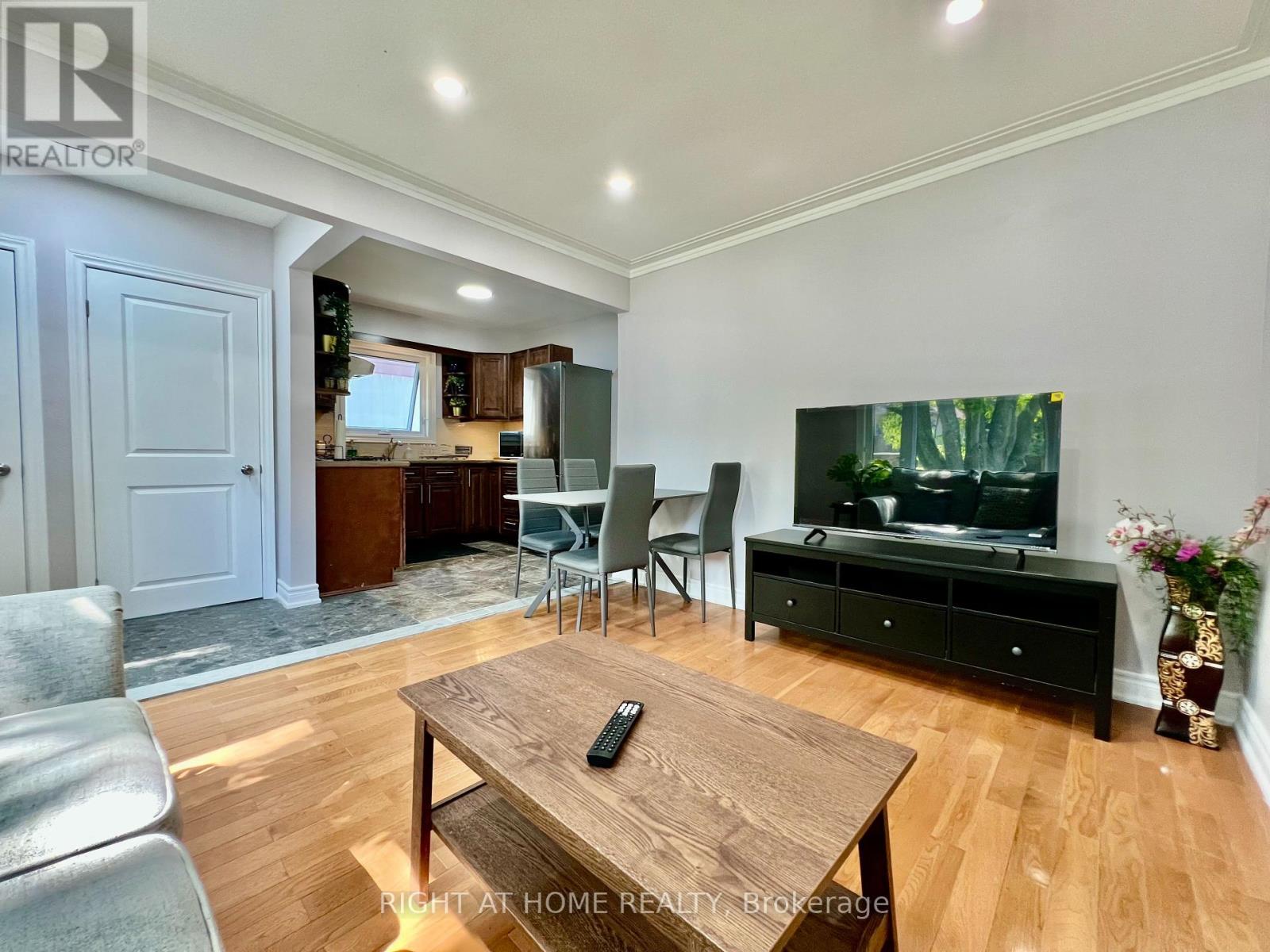 Property at 133 BROOKLAWN AVENUE image 5