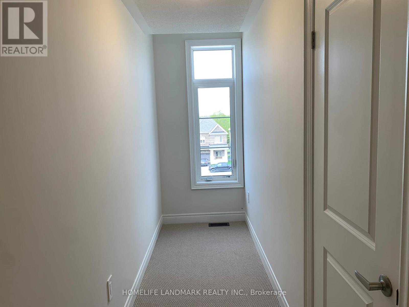 2814 Tippett Mews, Pickering, Ontario  L1X 0R6 - Photo 10 - E12190978