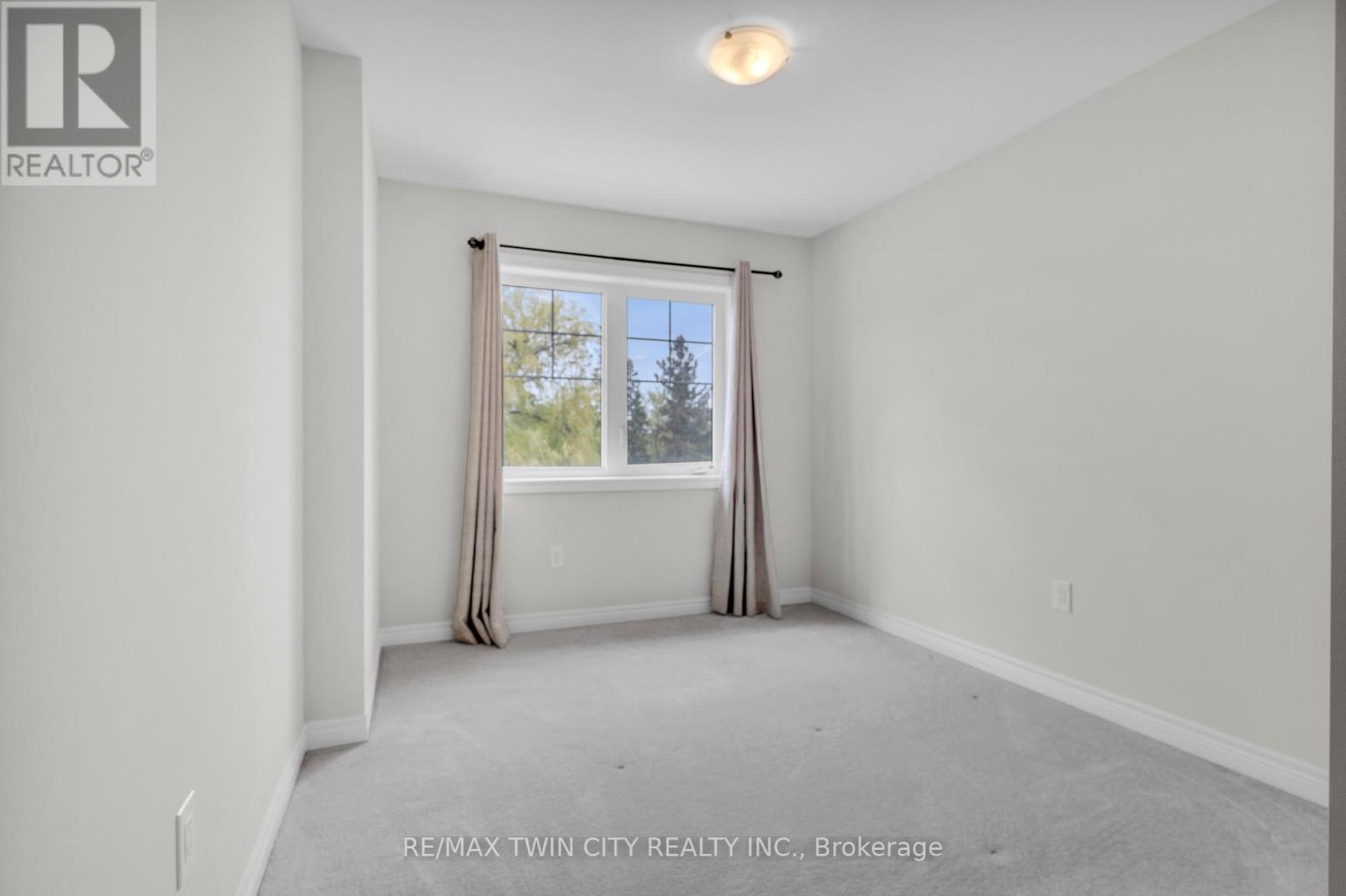 26 Birmingham Drive, Cambridge, Ontario  N1S 0C7 - Photo 37 - X12190969