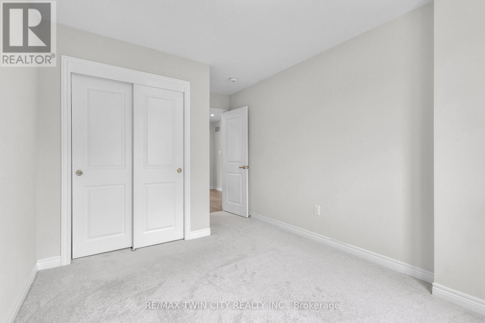 26 Birmingham Drive, Cambridge, Ontario  N1S 0C7 - Photo 38 - X12190969
