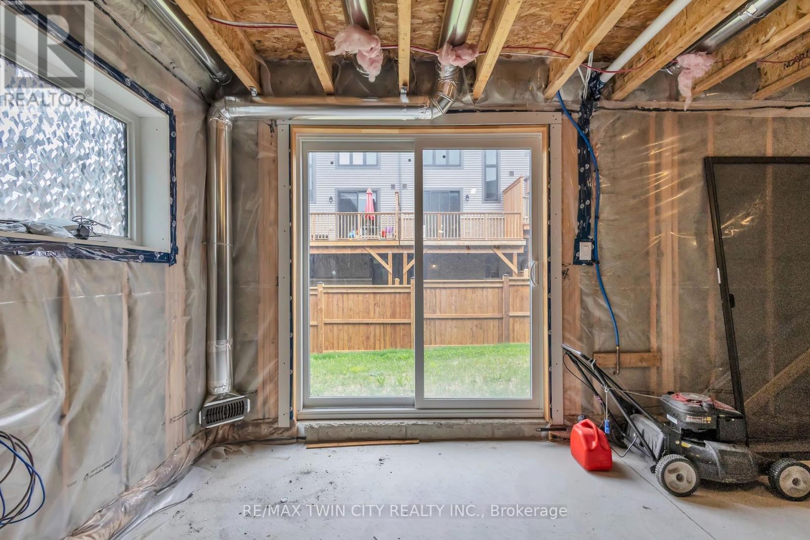 26 Birmingham Drive, Cambridge, Ontario  N1S 0C7 - Photo 40 - X12190969
