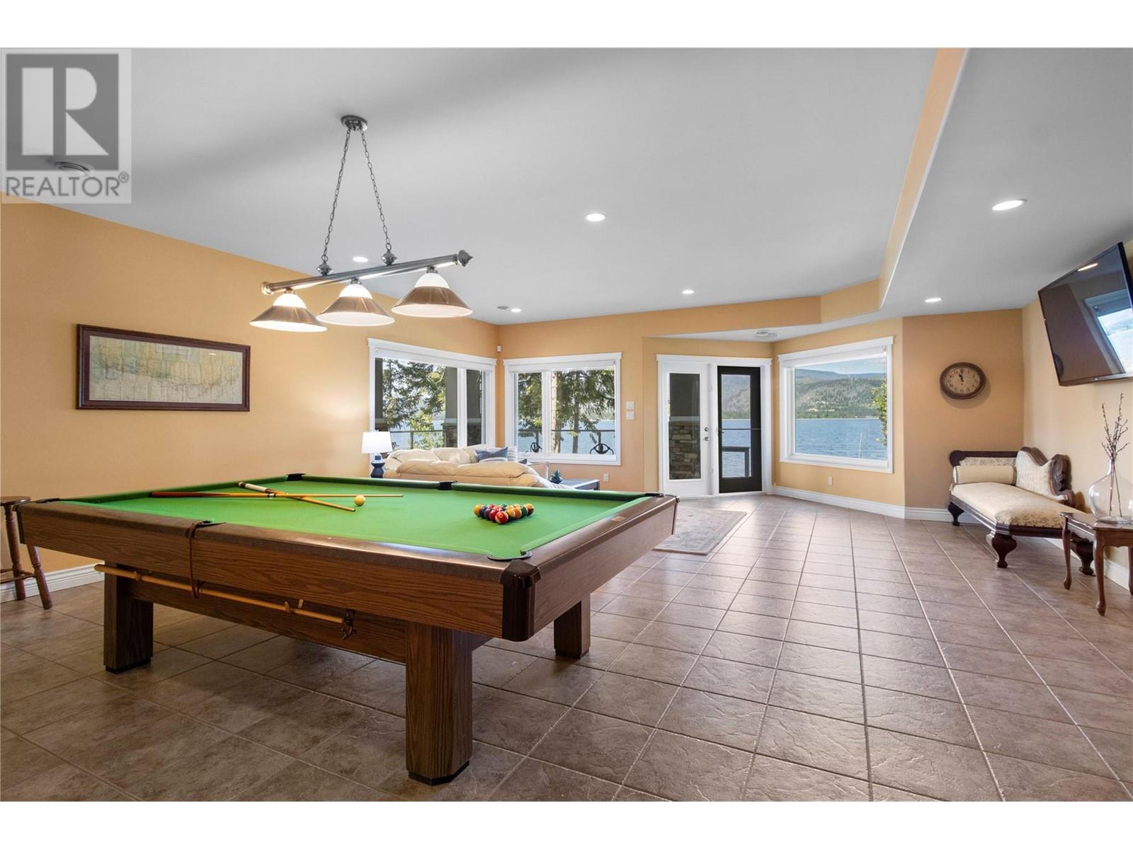 3011 Durham Road, Blind Bay, BC V0E2W2