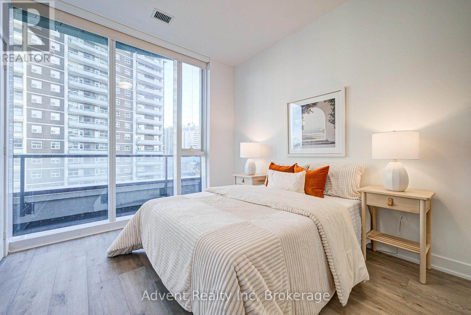 420 - 585 Bloor Street E, Toronto, Ontario  M4W 0B3 - Photo 16 - C12191008
