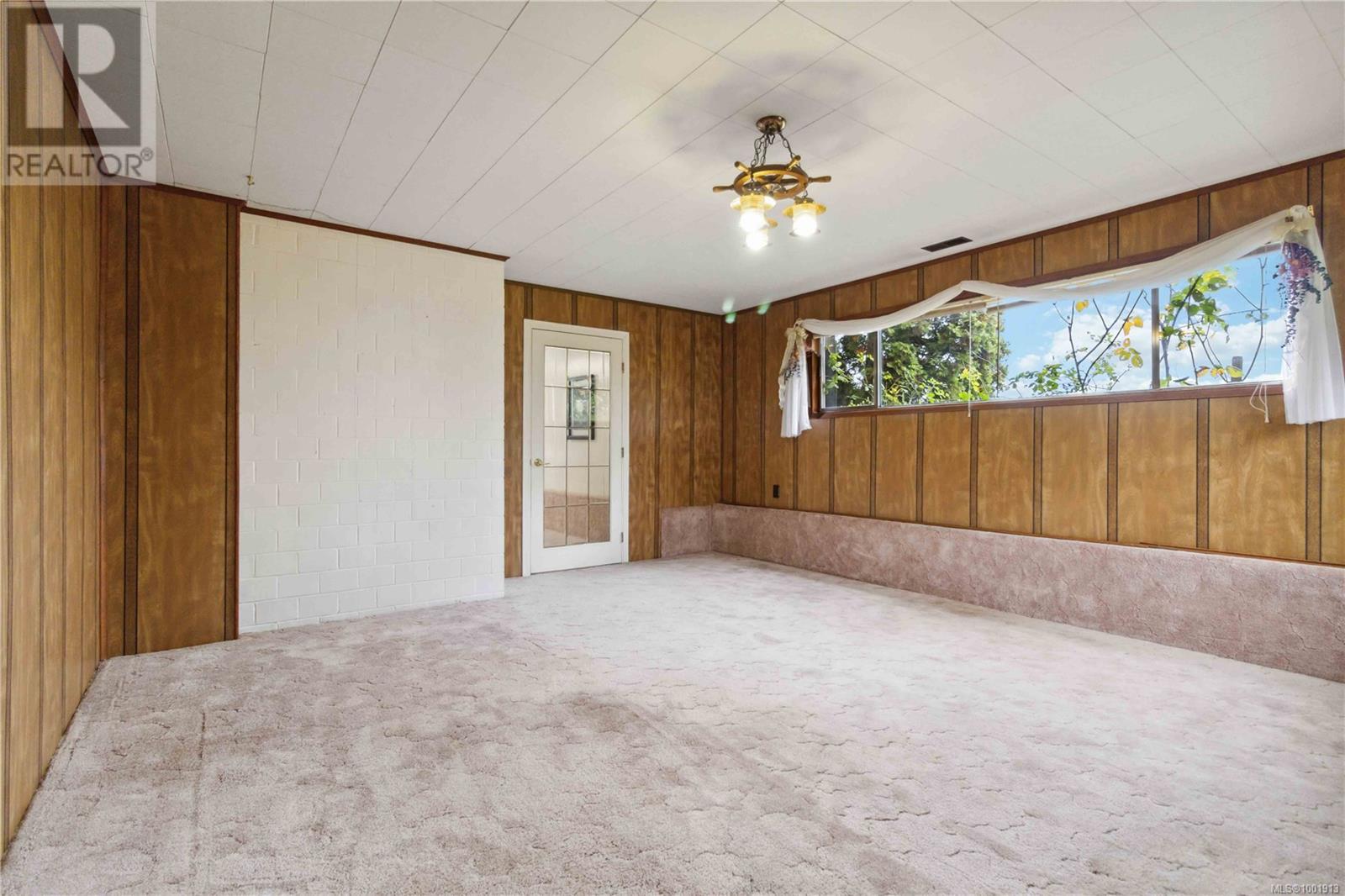 7194 Veyaness Rd, Central Saanich, British Columbia  V8M 1M2 - Photo 20 - 1001913