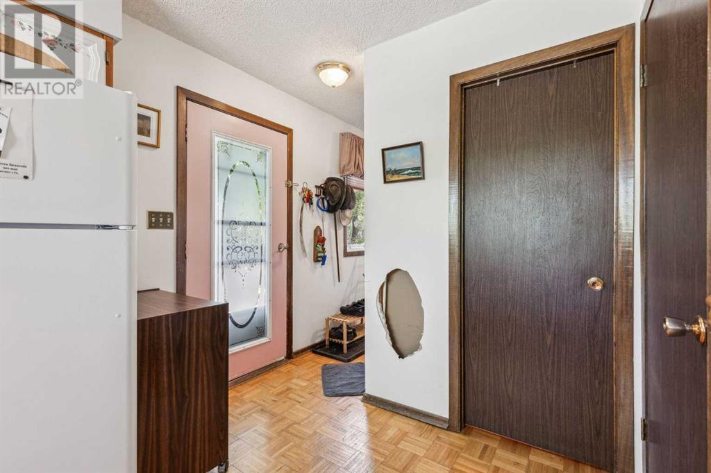 530027 56 Street E, High River, Alberta  T1V 1P6 - Photo 12 - A2225867