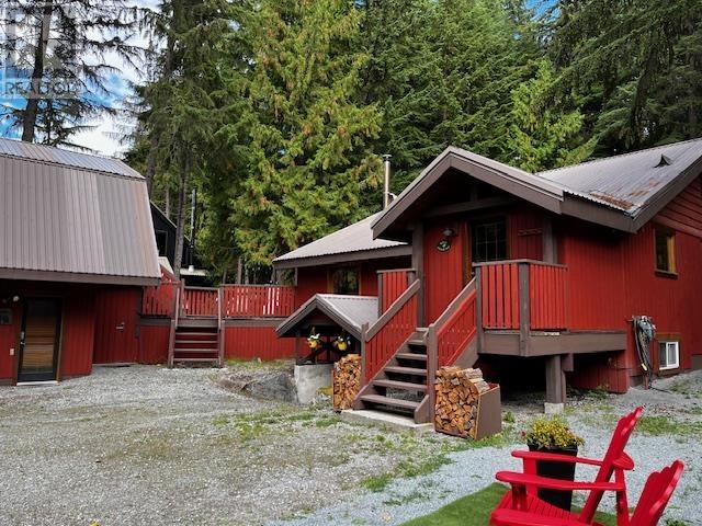 Property at 6554 BALSAM WAY image 4