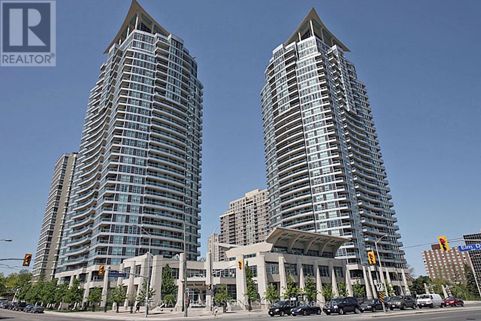 708 - 33 Elm Drive W, Mississauga, Ontario  L5B 4M2 - Photo 1 - W12190993