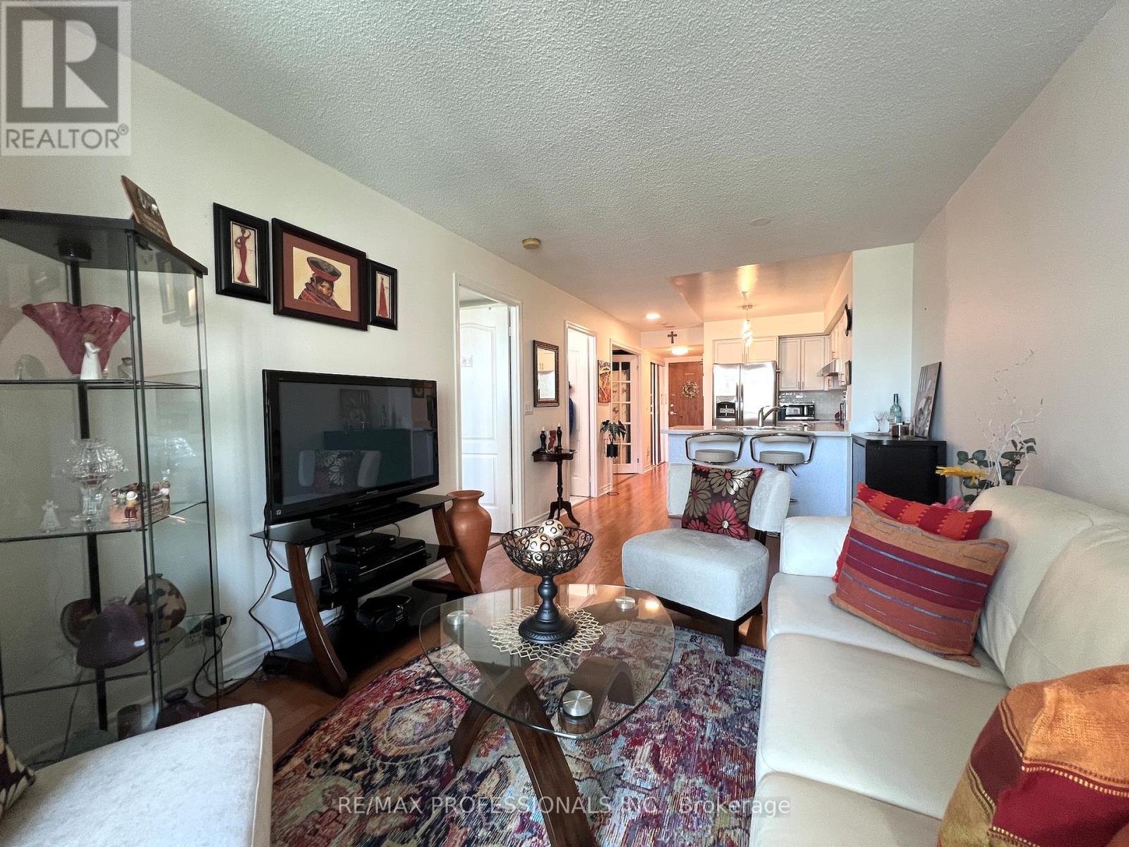 708 - 33 Elm Drive W, Mississauga, Ontario  L5B 4M2 - Photo 22 - W12190993