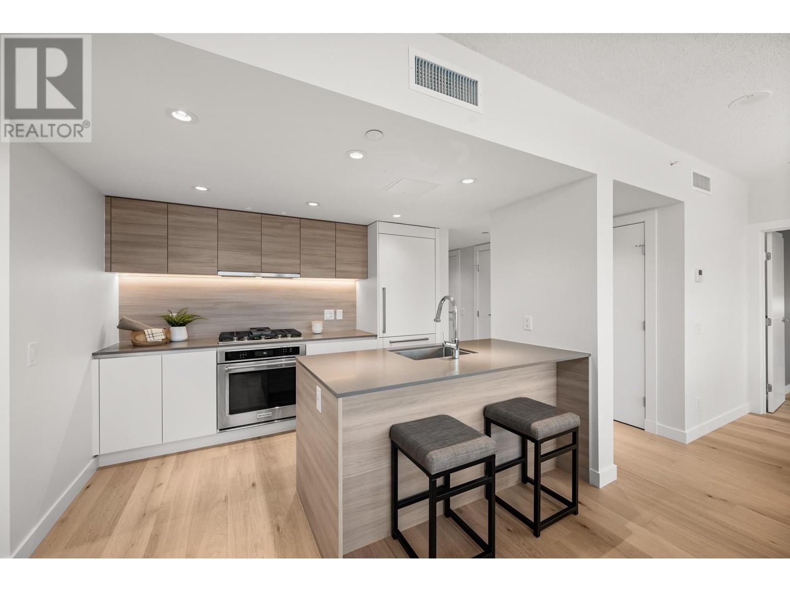 3202 908 Quayside Drive, New Westminster, British Columbia  V3M 0L4 - Photo 8 - R2997164