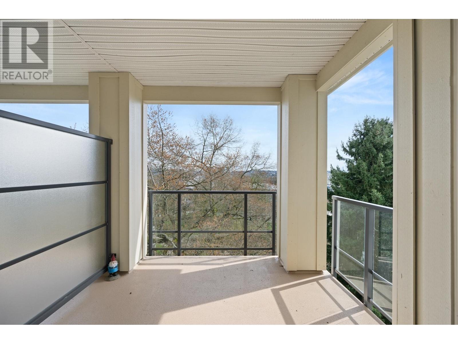405 245 Ross Drive, New Westminster, British Columbia  V3L 0C6 - Photo 24 - R3008097