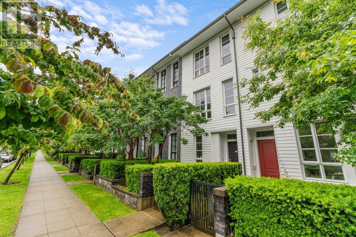 110 548 Foster Avenue, Coquitlam, British Columbia  V3J 0E2 - Photo 1 - R3010297