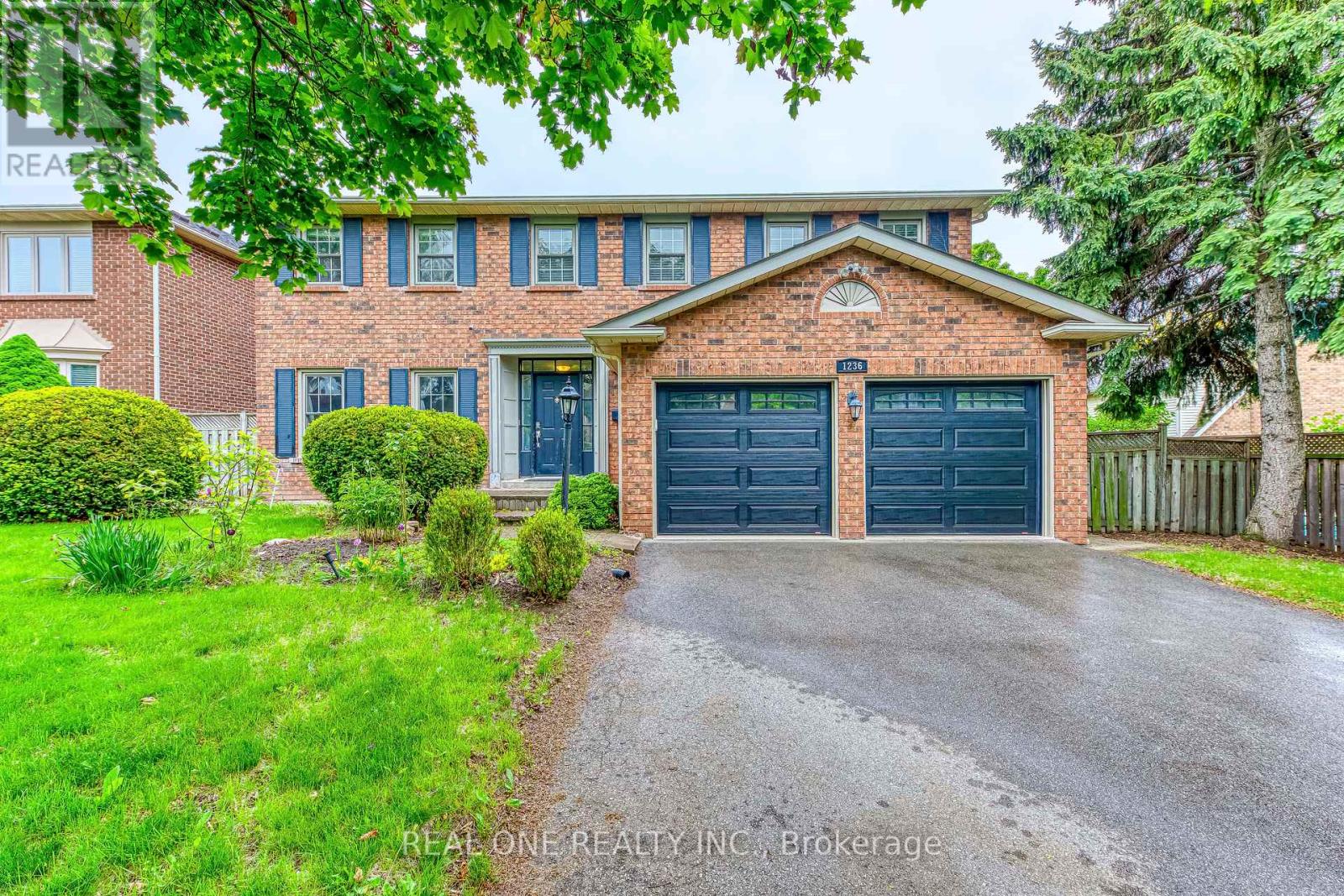 1236 WOODVIEW DRIVE, Oakville, Ontario