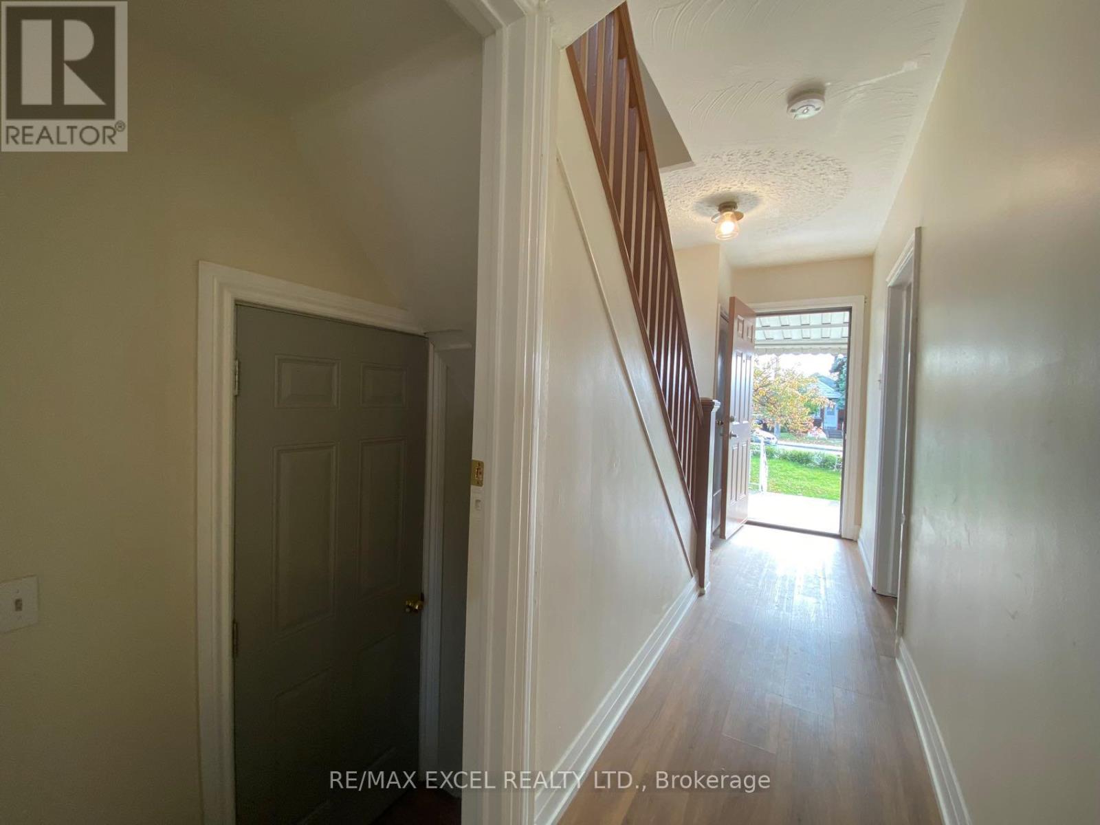 443 Vaughan Road, Toronto, Ontario  M6C 2P4 - Photo 7 - C12187211