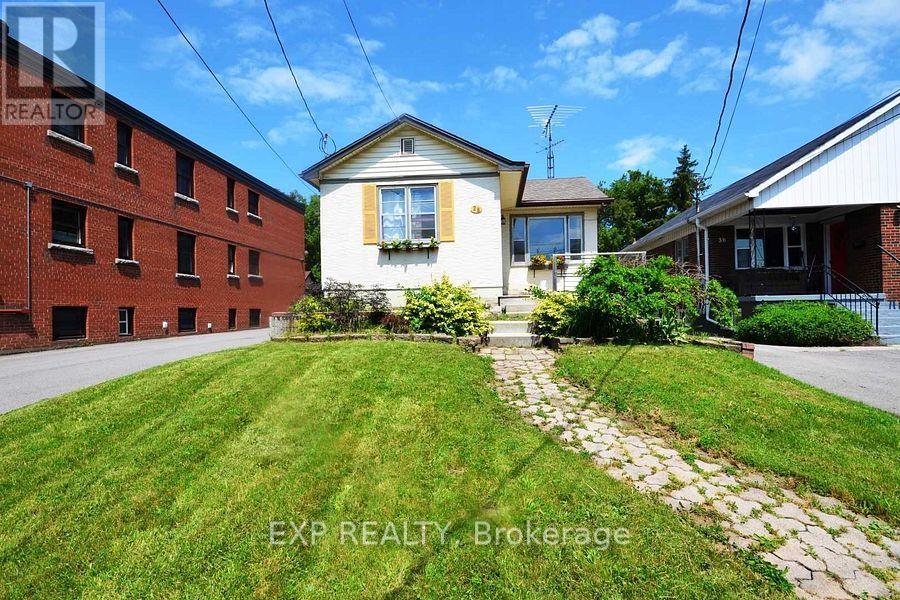 28 Gale Crescent, St. Catharines (E. Chester), Ontario  L2R 3K9 - Photo 24 - X12191013