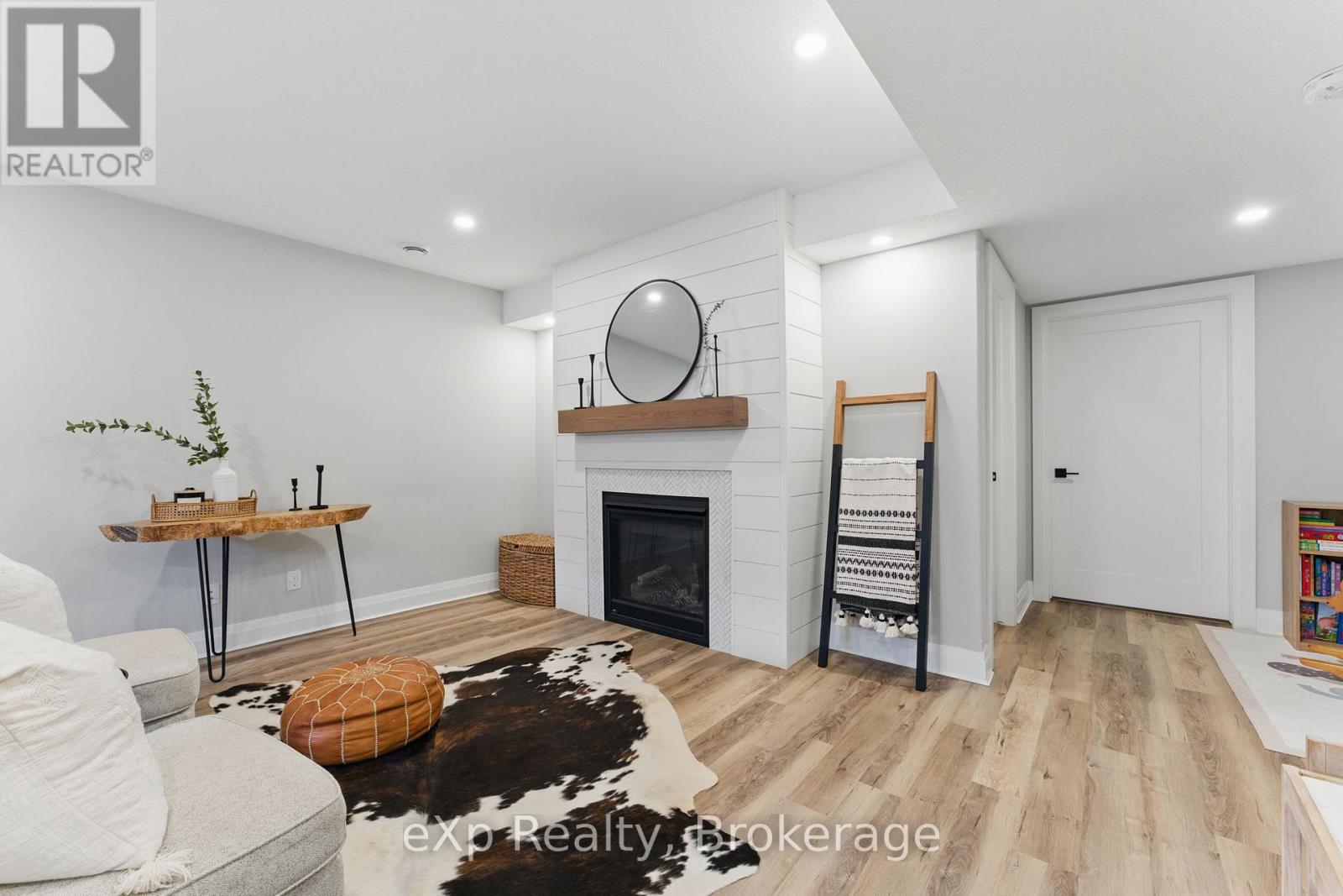 87 Orr Street, Stratford, Ontario  N5A 0H7 - Photo 28 - X12191045