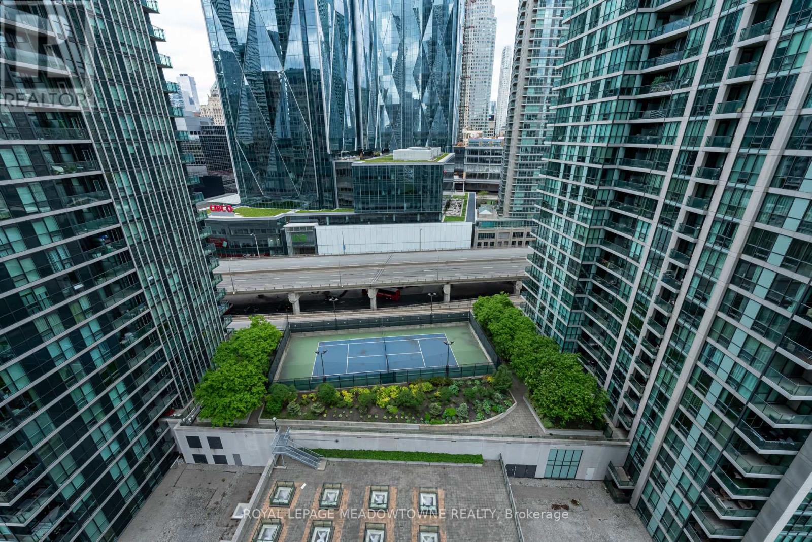 1801 - 12 Yonge Street, Toronto, Ontario  M5E 1Z9 - Photo 26 - C12191072