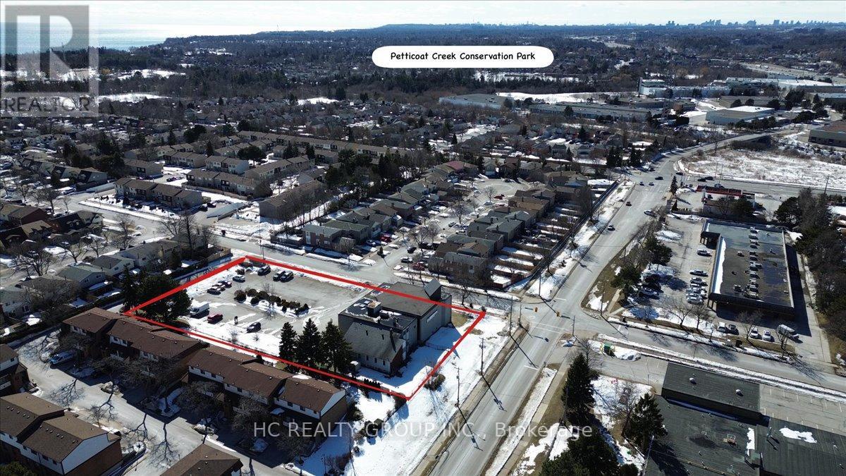 755 Oklahoma Drive, Pickering (West Shore), Ontario  L1W 2H4 - Photo 4 - E12191032