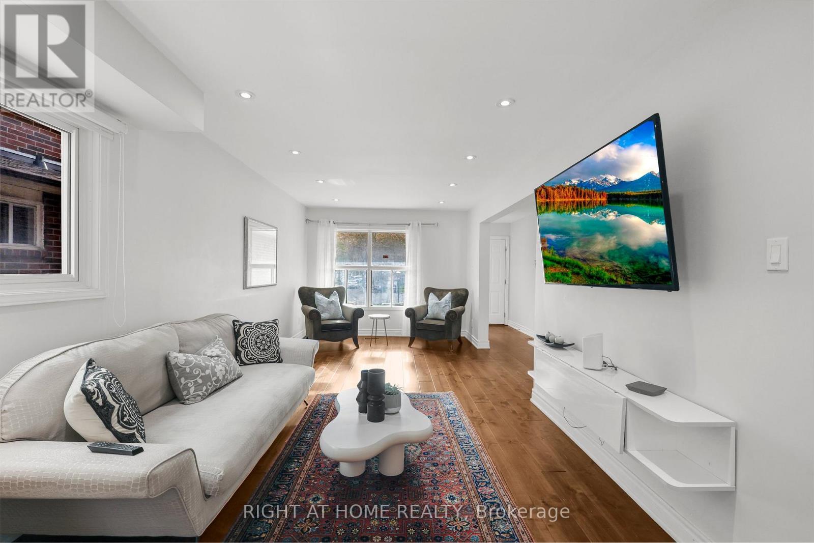 Property at 21 SPRAGG CIRCLE image 5
