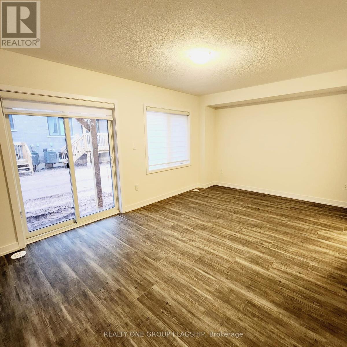1321 Shevchenko Boulevard, Oakville, Ontario  L6M 4L8 - Photo 28 - W12191025