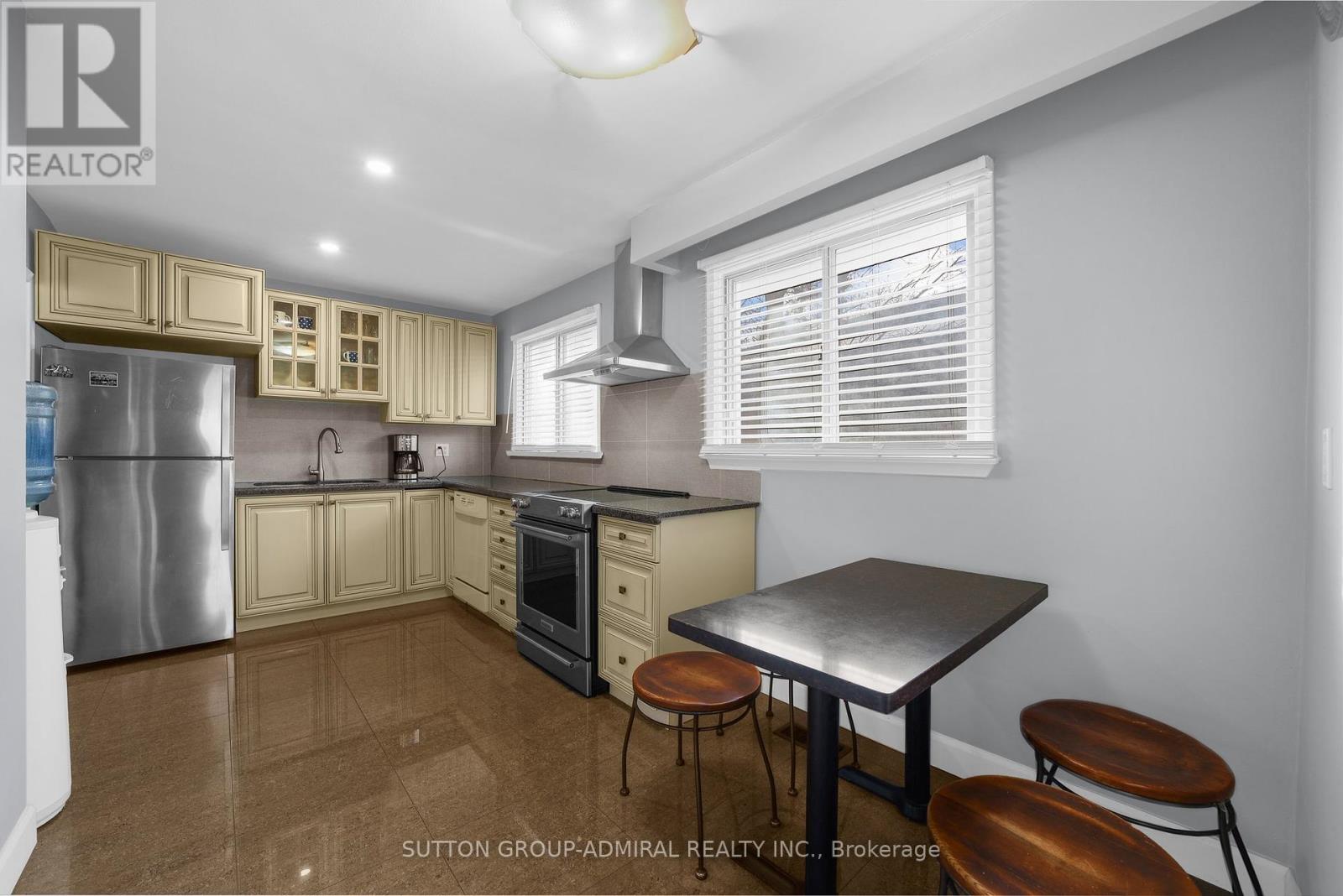 4 Carscadden Drive, Toronto, Ontario  M2R 2A7 - Photo 12 - C12191087