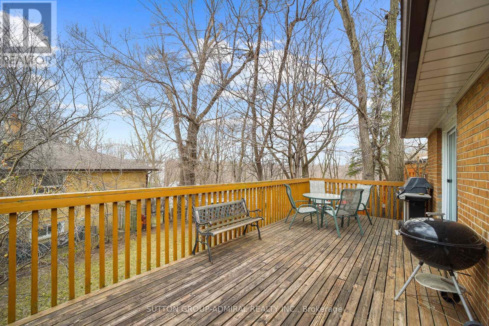 4 Carscadden Drive, Toronto, Ontario  M2R 2A7 - Photo 19 - C12191087