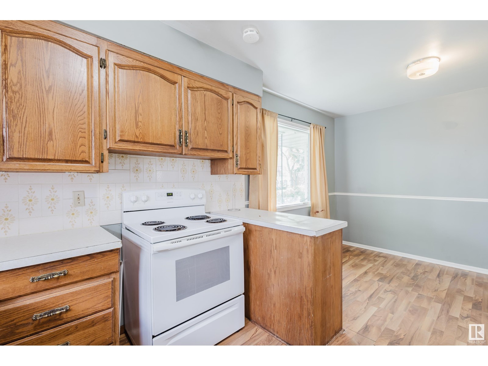10454 78 Av Nw, Edmonton, Alberta  T6E 1P2 - Photo 10 - E4425802