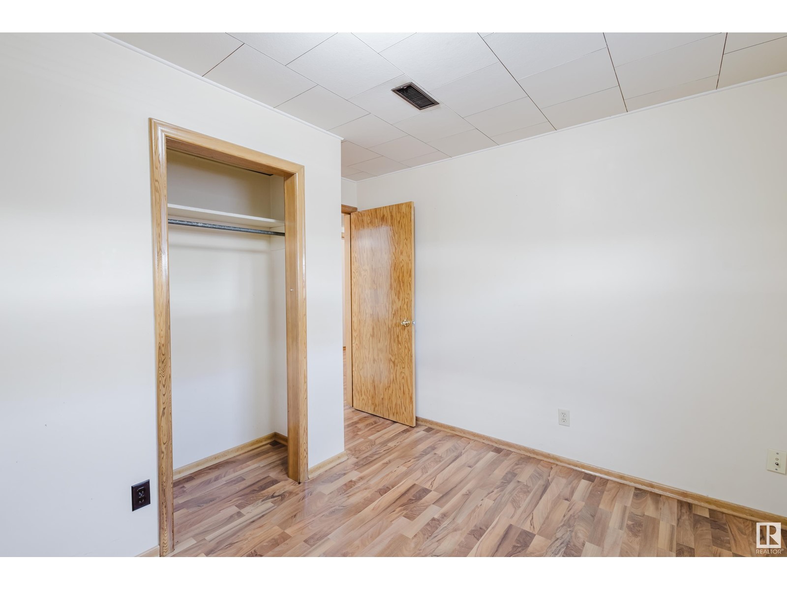 10454 78 Av Nw, Edmonton, Alberta  T6E 1P2 - Photo 27 - E4425802