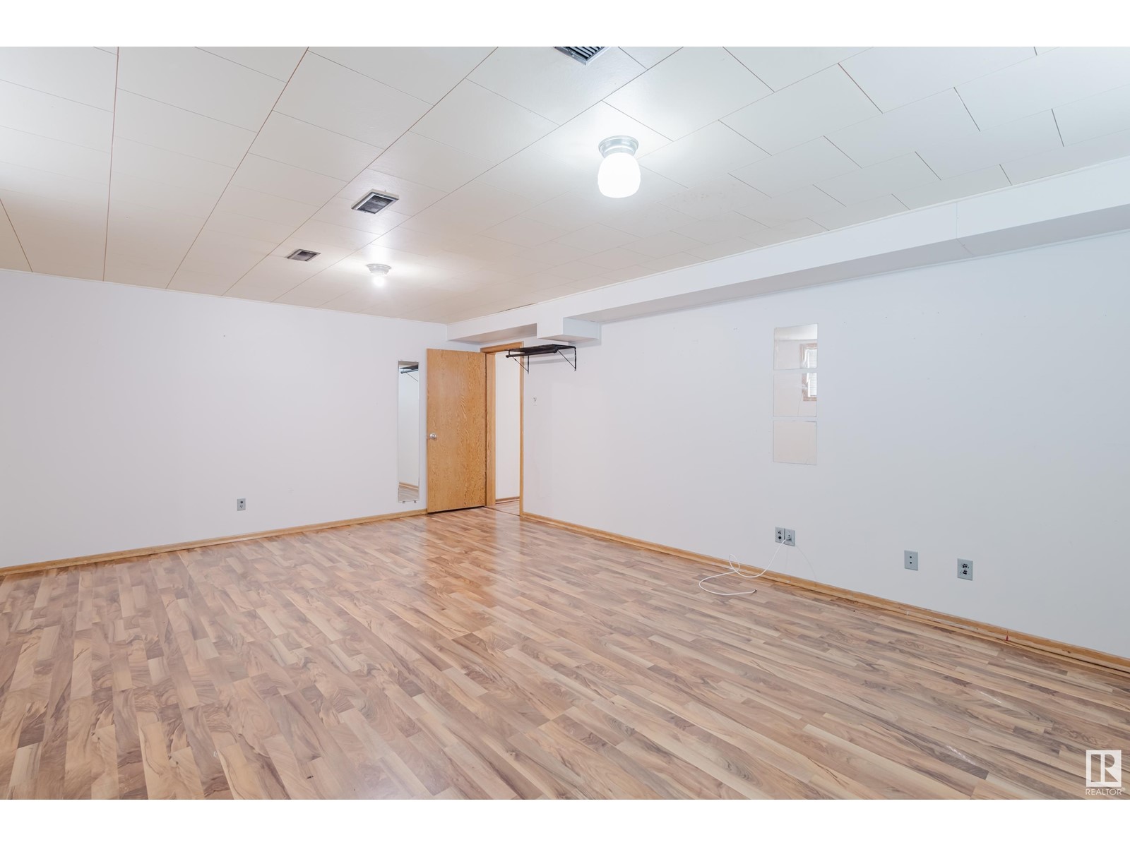 10454 78 Av Nw, Edmonton, Alberta  T6E 1P2 - Photo 20 - E4425802