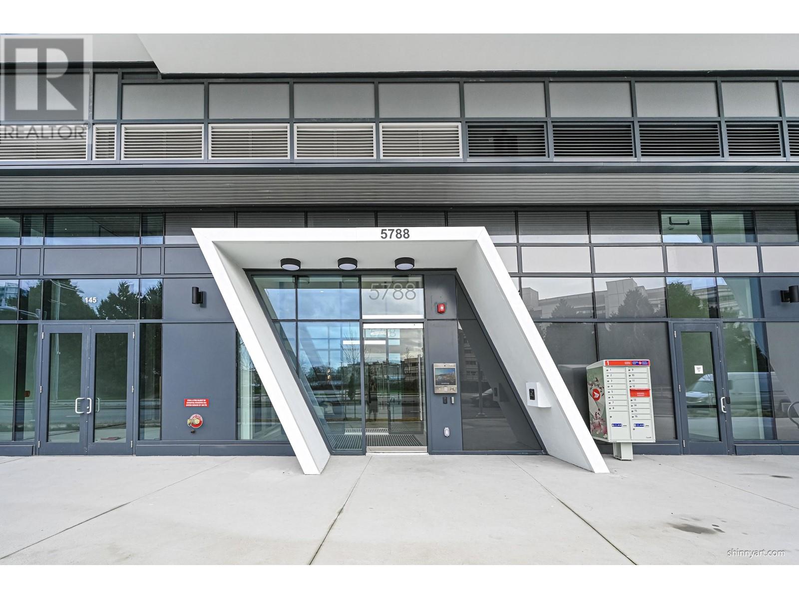 1709 5788 Gilbert Road, Richmond, British Columbia  V7C 0G1 - Photo 3 - R3010055