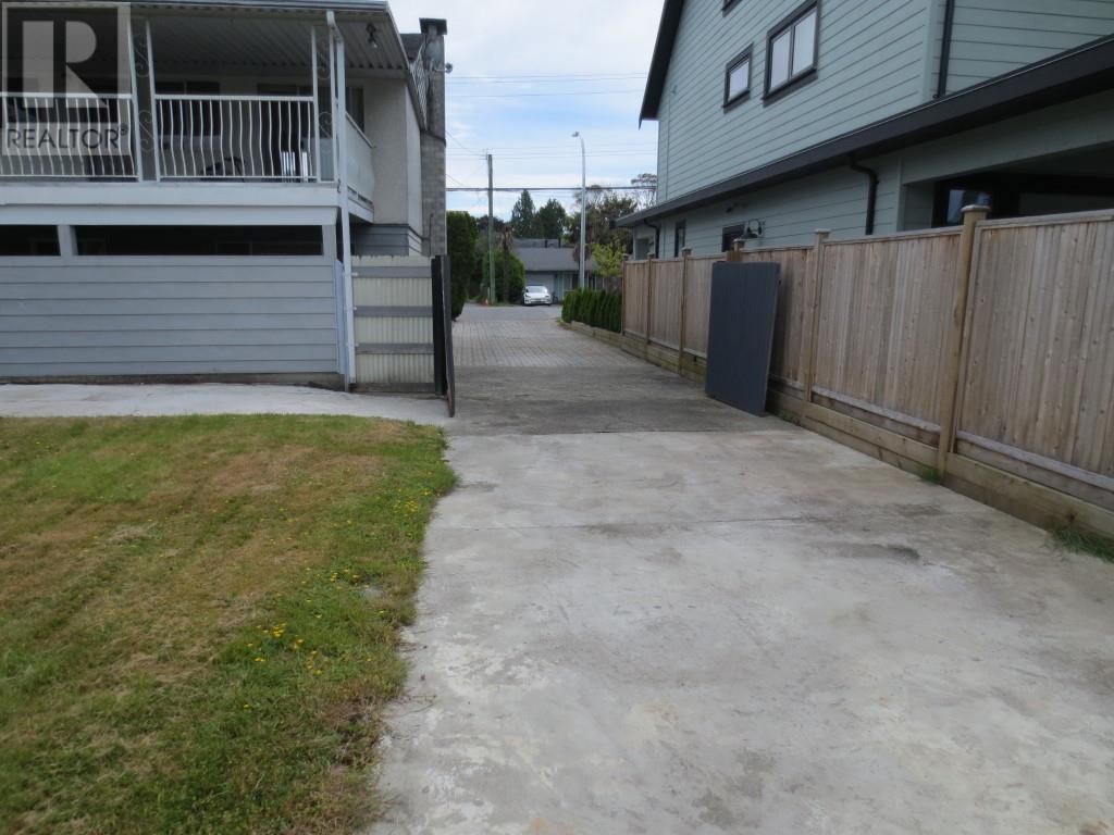 4547 46a Street, Delta, British Columbia  V4K 2M5 - Photo 6 - R3009563