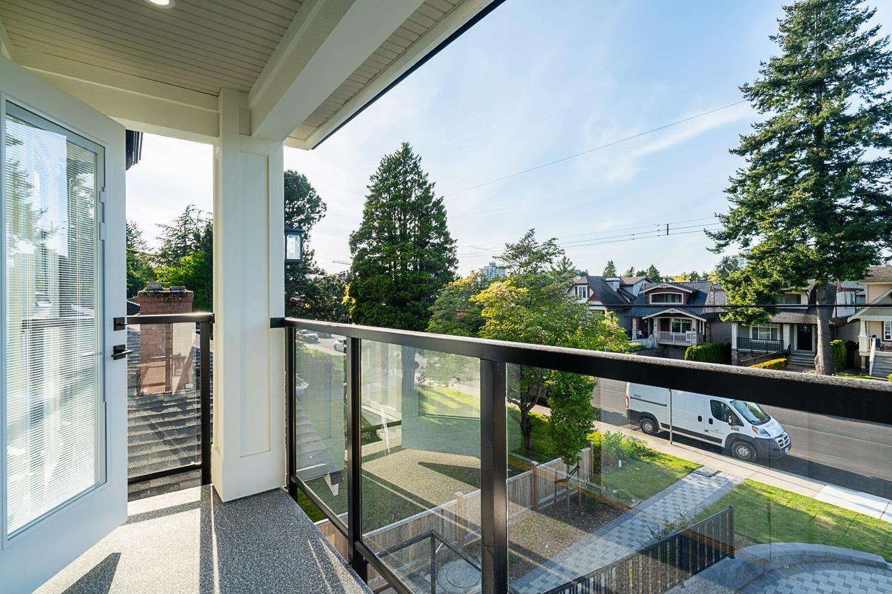 15496 Thrift Avenue, White Rock, British Columbia  V4B 2L9 - Photo 28 - R3006817