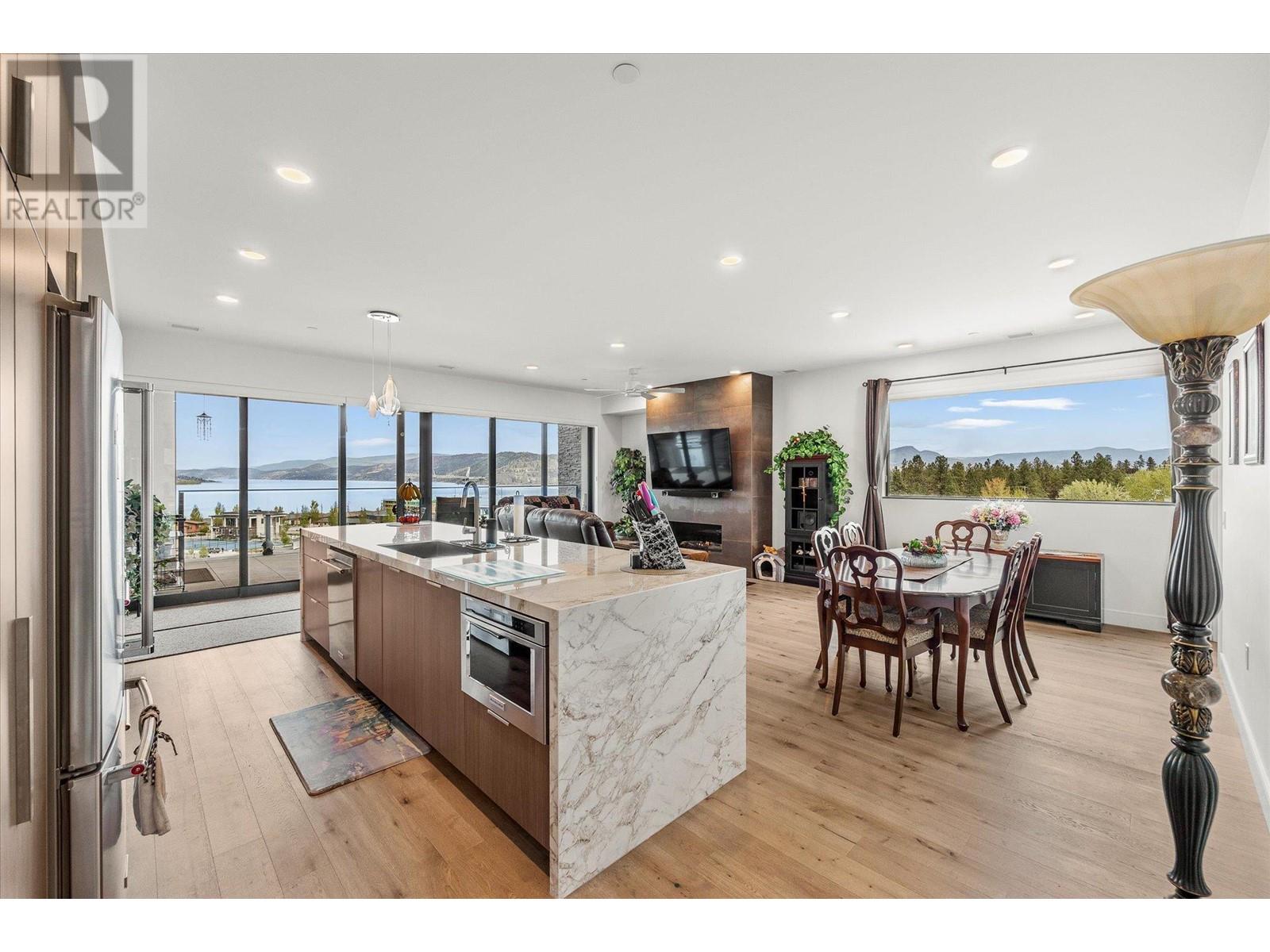 3000 Ariva Drive Unit# 3405, Kelowna, British Columbia  V1Z 0B3 - Photo 1 - 10349531