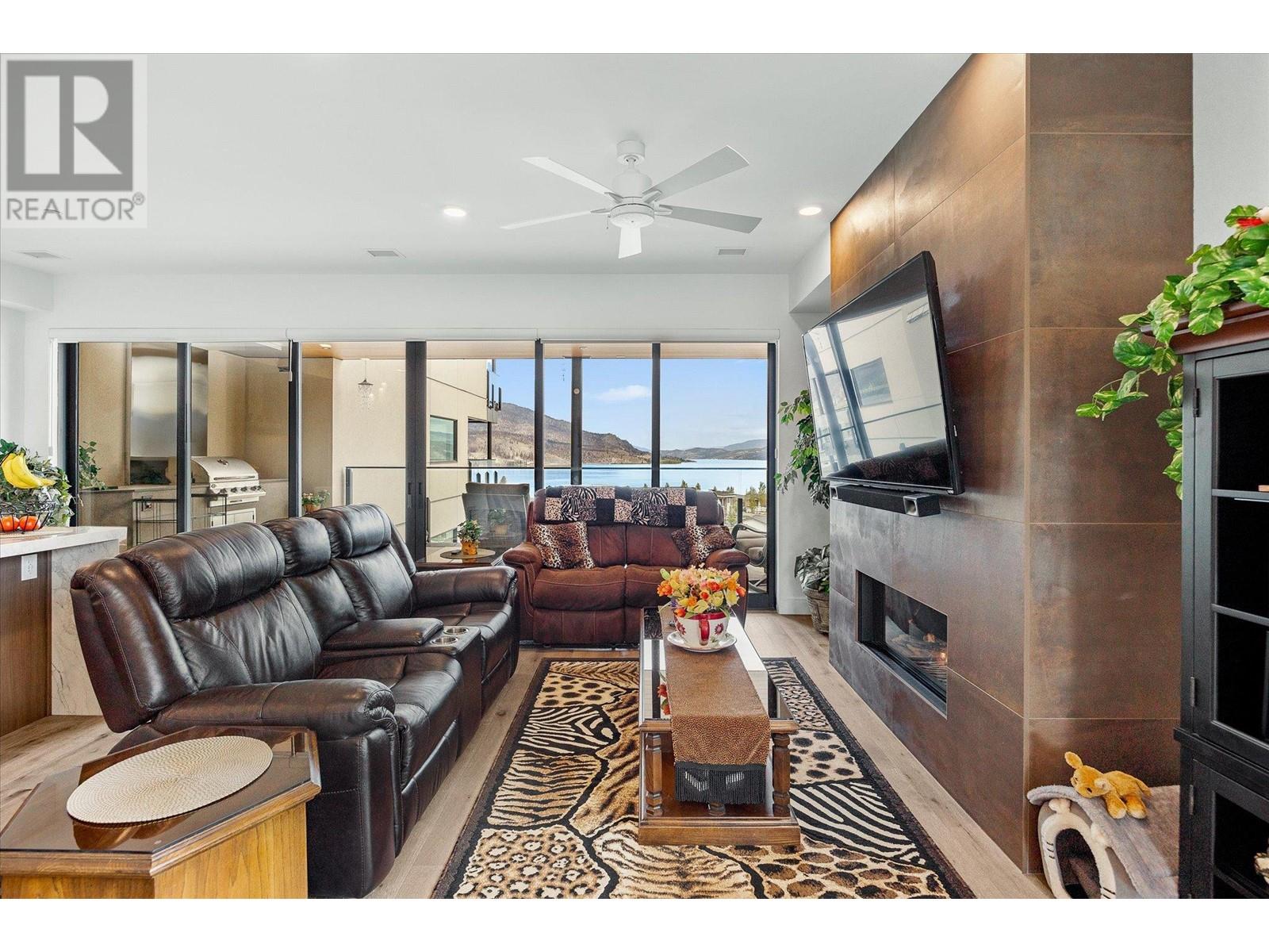 3000 Ariva Drive Unit# 3405, Kelowna, British Columbia  V1Z 0B3 - Photo 2 - 10349531