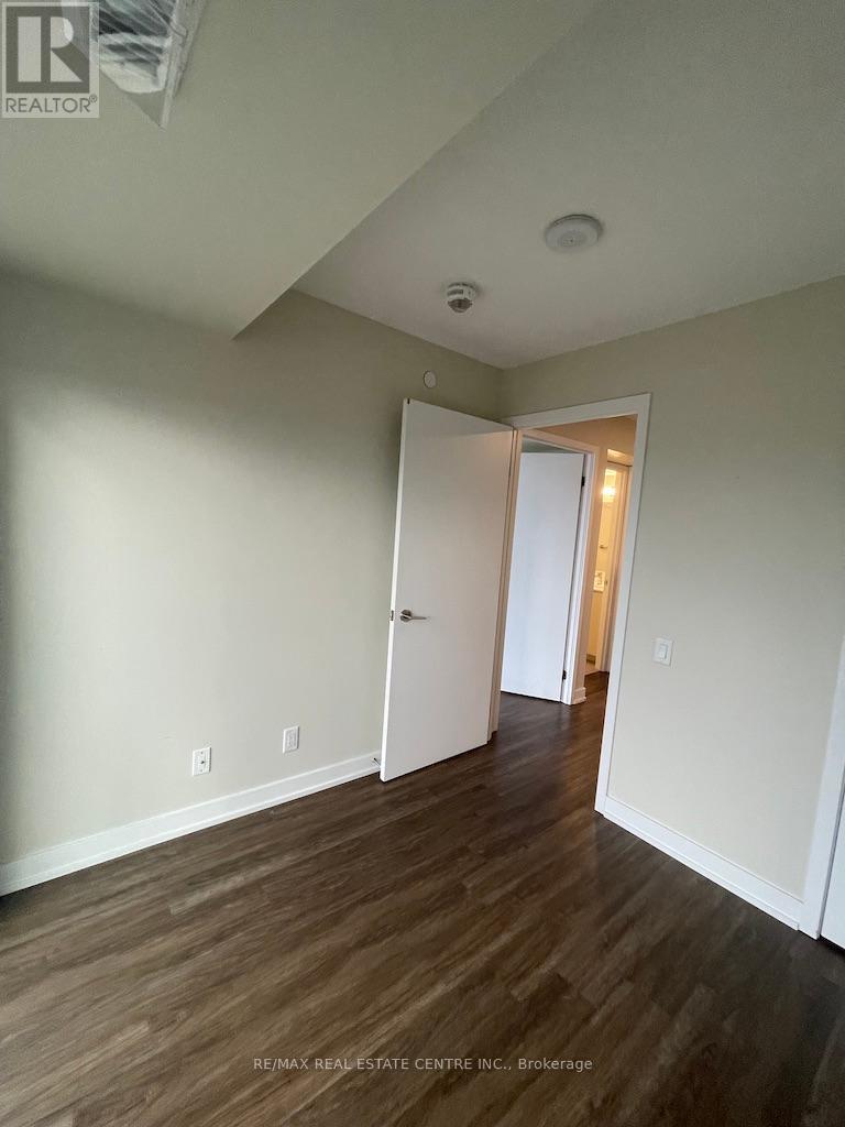 1112 - 38 Monte Kinter Court, Toronto, Ontario  M3H 0E2 - Photo 15 - C12187758