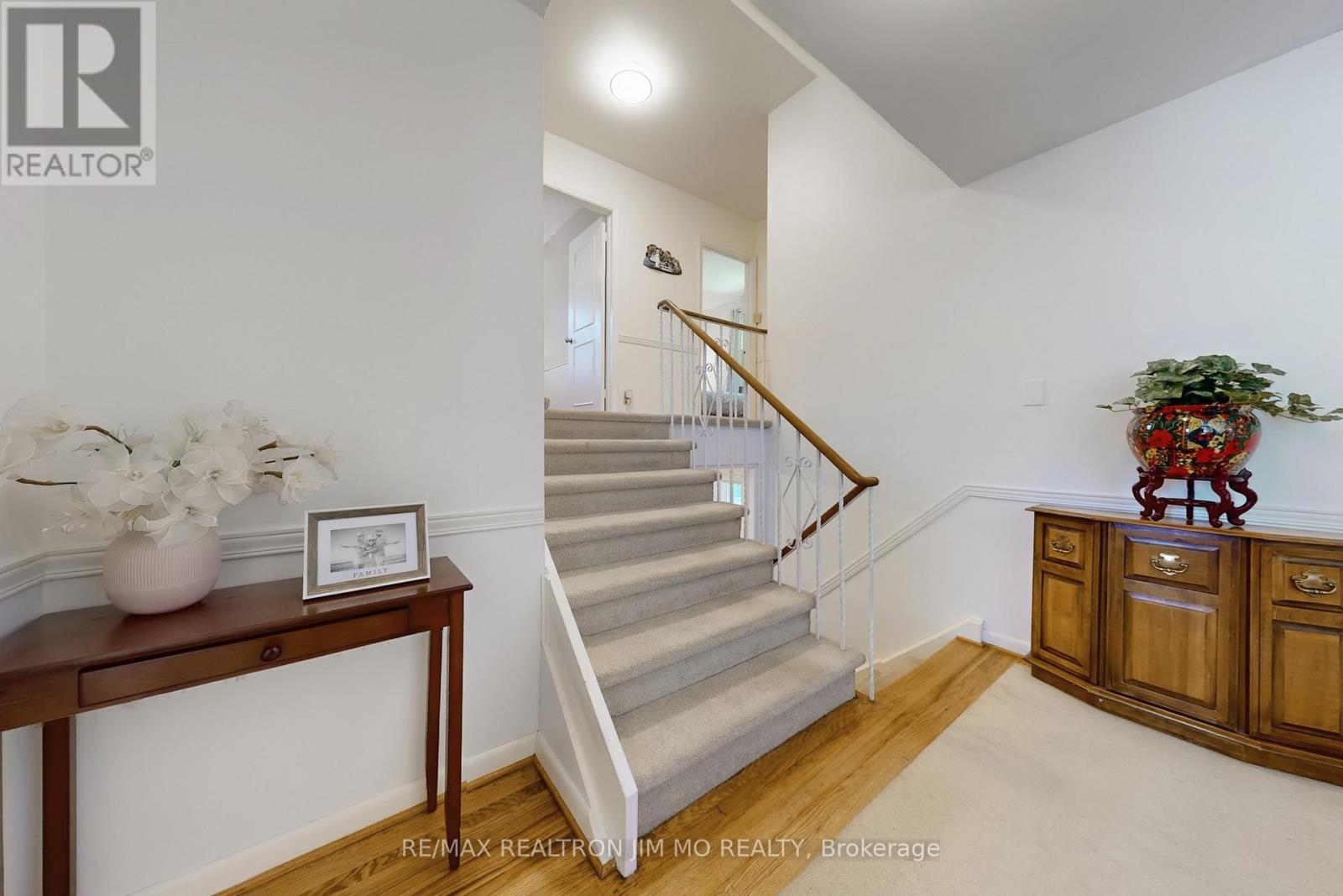 1 Amberdale Drive, Toronto, Ontario  M1P 4B9 - Photo 13 - E12191102