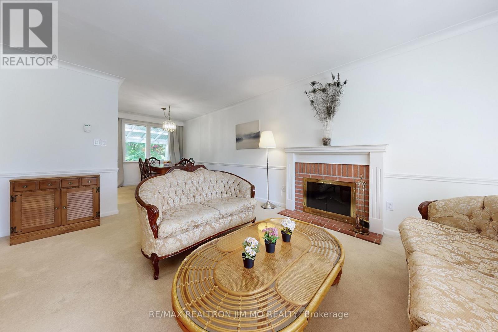 1 Amberdale Drive, Toronto, Ontario  M1P 4B9 - Photo 6 - E12191102