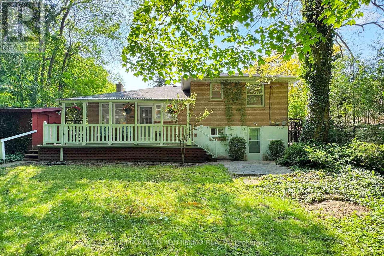 1 Amberdale Drive, Toronto, Ontario  M1P 4B9 - Photo 30 - E12191102